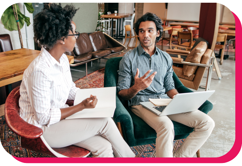 Réunion entre deux collègues