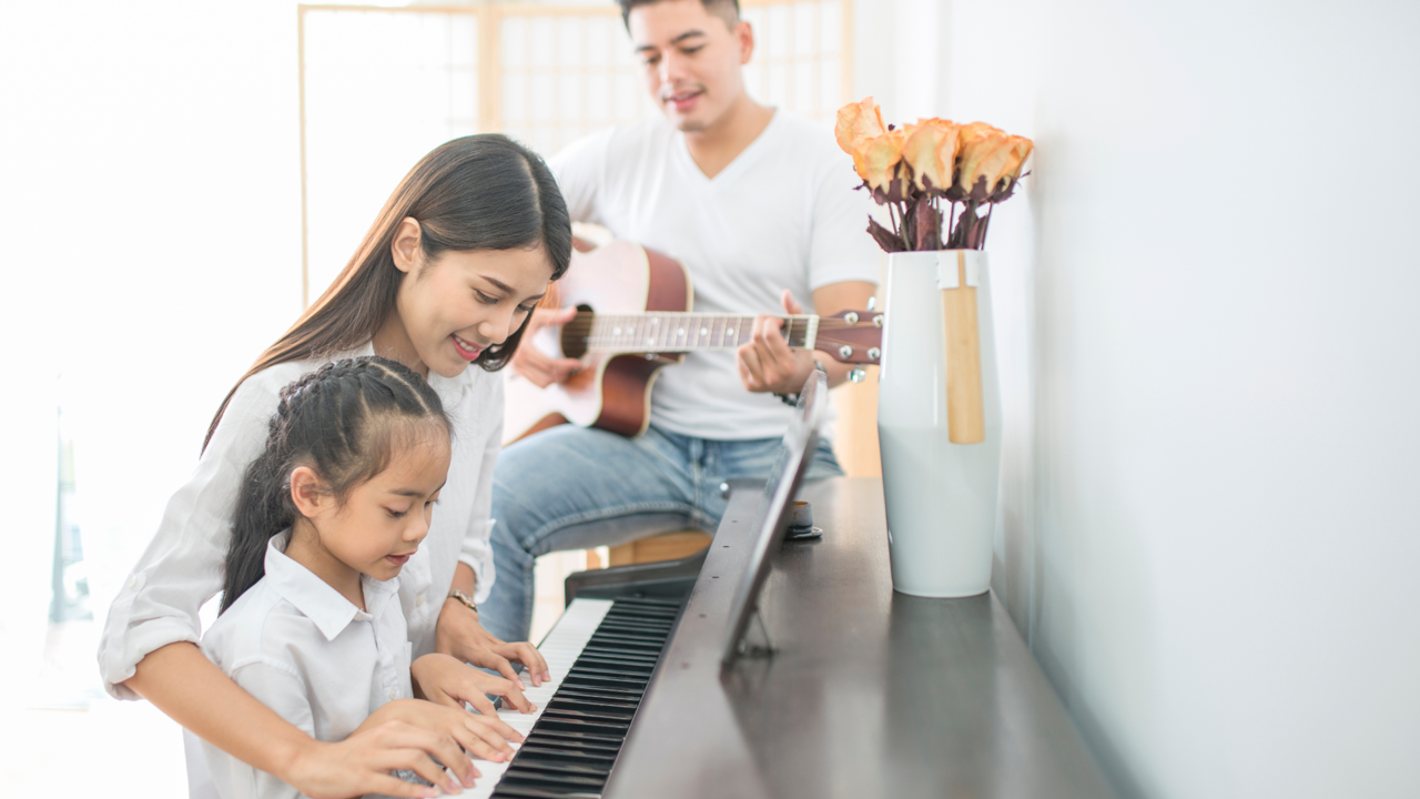 Famille Piano light